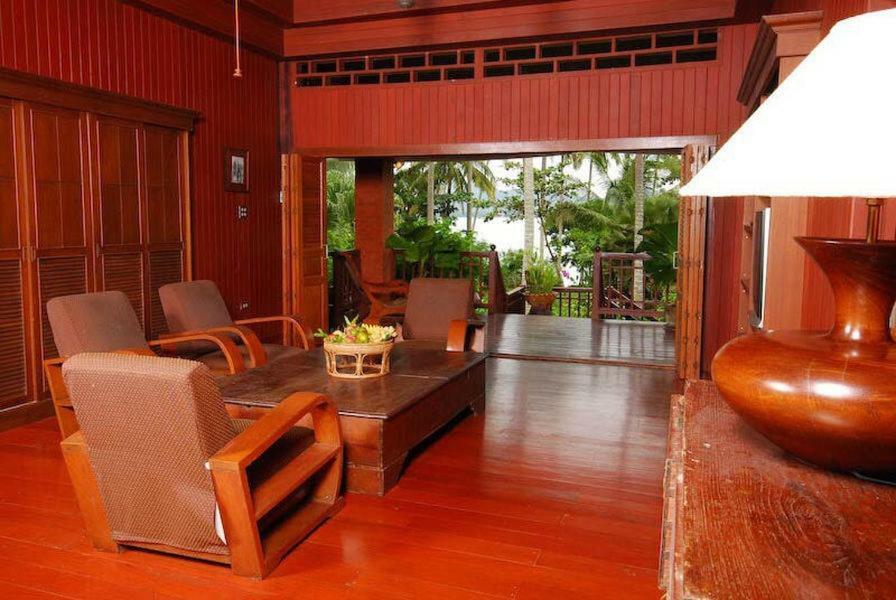 Baan Mai Beachfront Lone Island Phuket Esterno foto