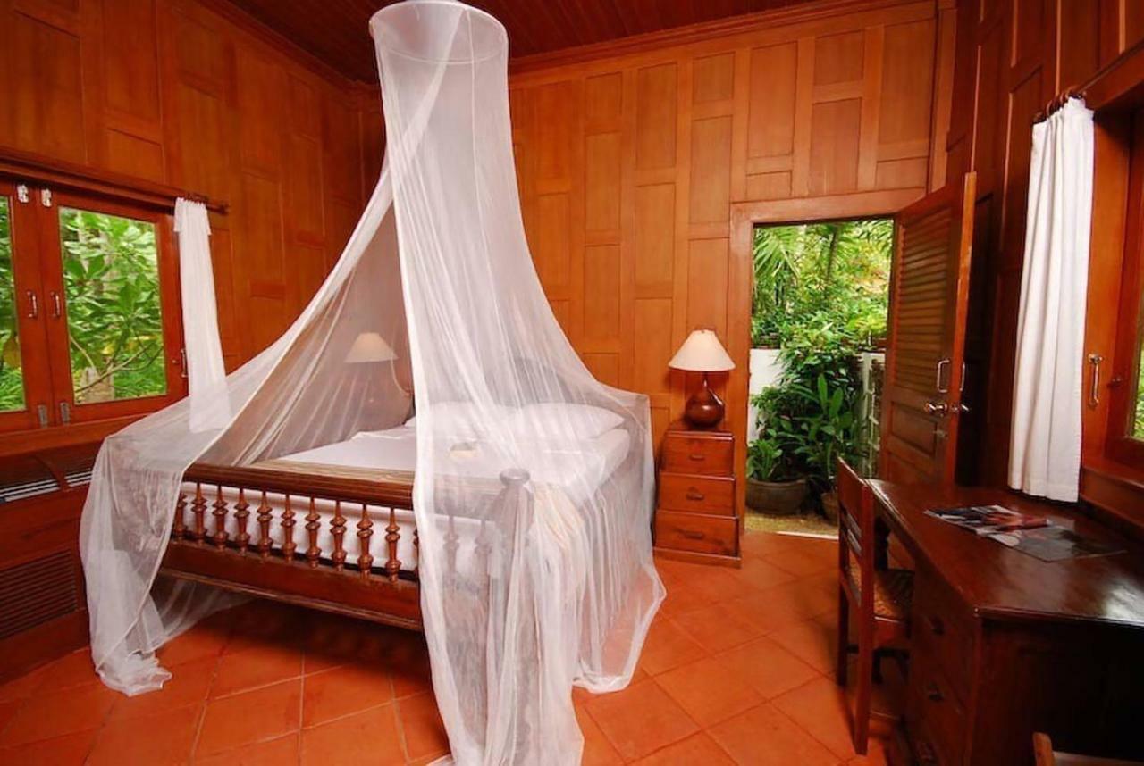 Baan Mai Beachfront Lone Island Phuket Esterno foto