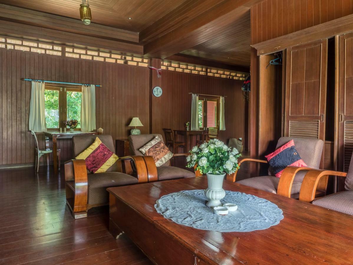 Baan Mai Beachfront Lone Island Phuket Esterno foto